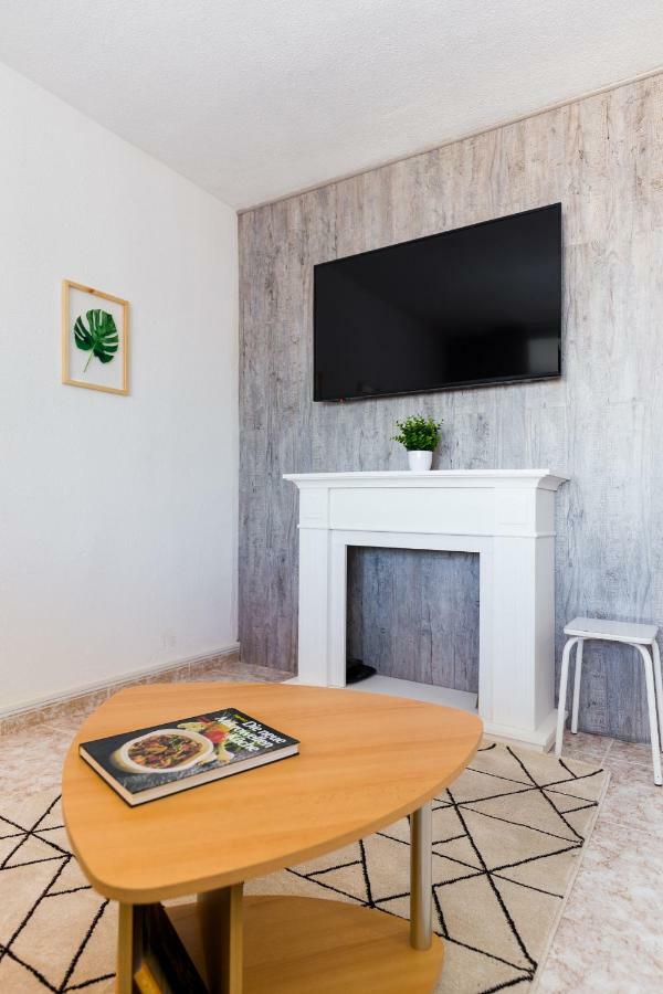 Sky Park Apartment เบนิดอร์ม ภายนอก รูปภาพ